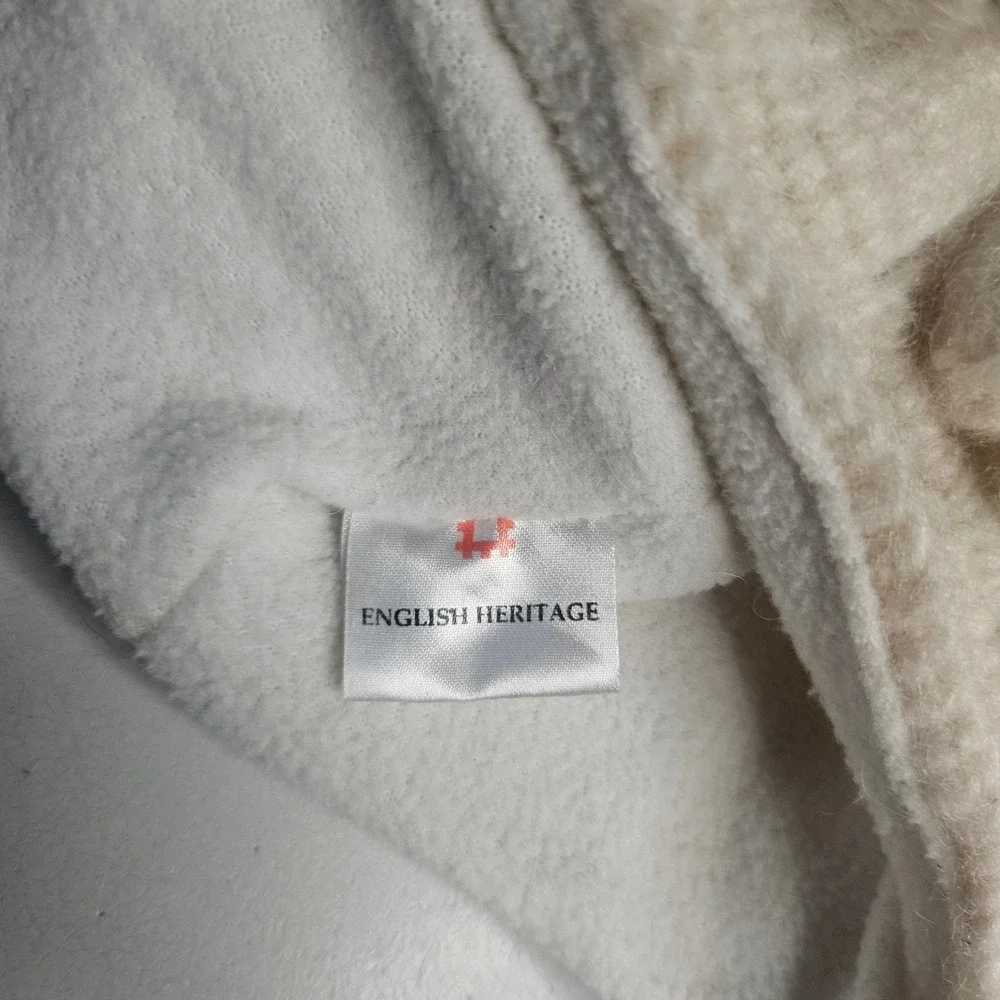 English Heritage Sheep Hat Hand Knitted Wool Fleece Lined‎ Trapper Beanie Cream